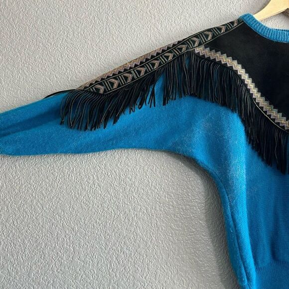 Pioneer Wear Knit Sweater Southwest Leather Fringe Tassel Cowgirl Vintage Small - Picture 3 of 4